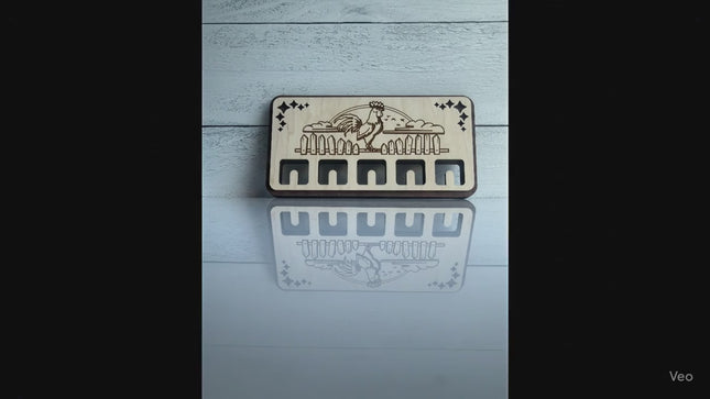 Farmhouse Rooster Key Holder – Laser Cut Wall Organizer