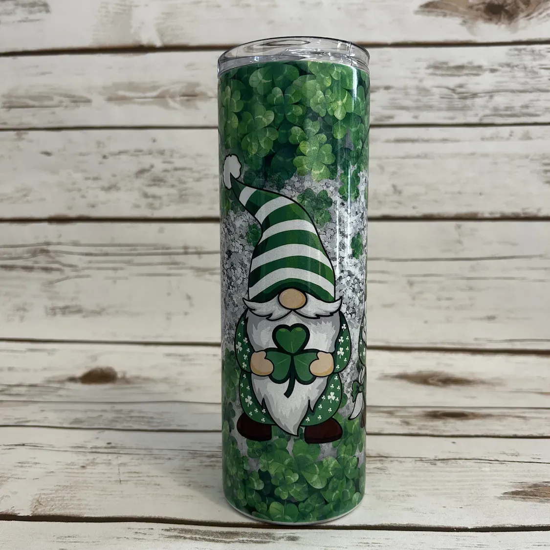 gnome and clovers shimmer tumbler front angle three gnomes patterned hats
